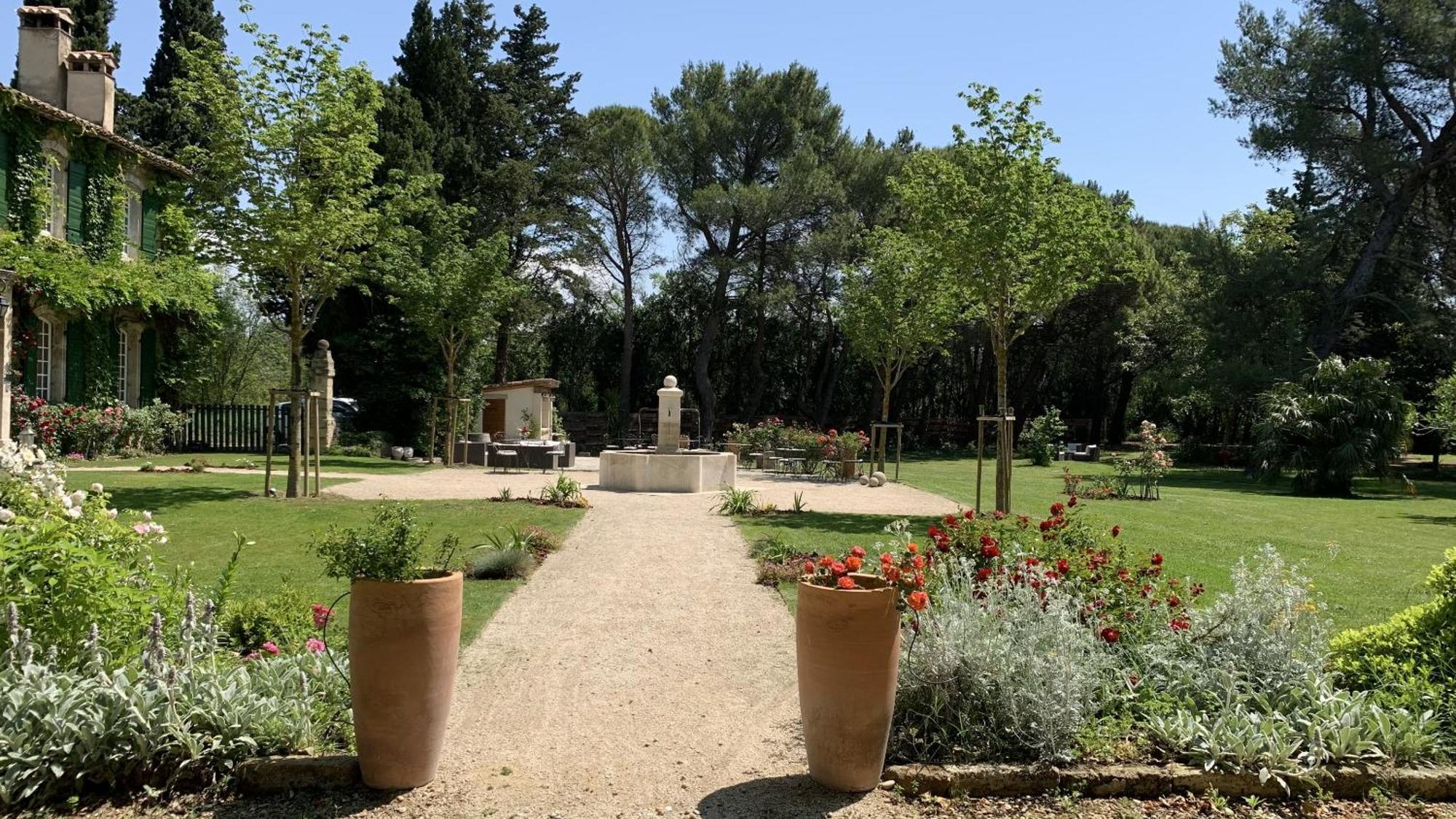 Domaine De Rhodes B&B Avignon Exteriér fotografie