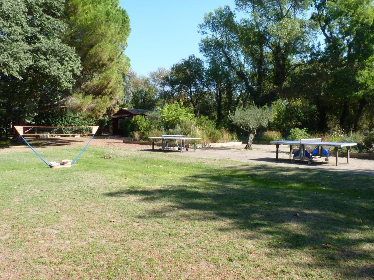 Domaine De Rhodes B&B Avignon Exteriér fotografie