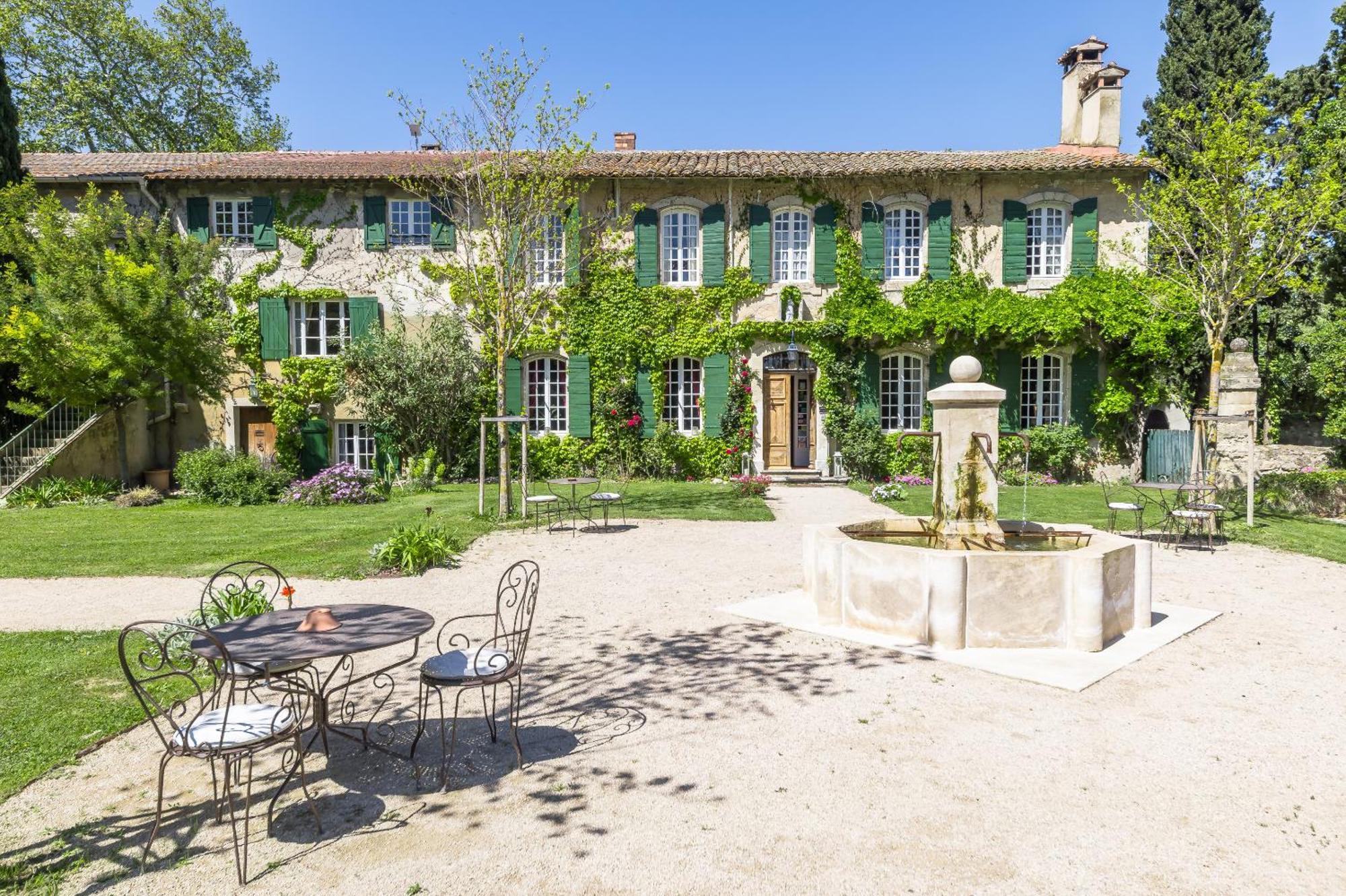 Domaine De Rhodes B&B Avignon Exteriér fotografie